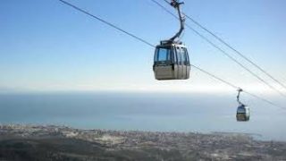 بالفيديو.. عزيز أخنوش يفتتح بأكادير أول تيليفيريك