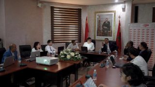 العملاق الصيني “هوايو” يعتزم استثمار 200 مليار درهم في صناعة البطاريات بجهة العيون الساقية الحمراء