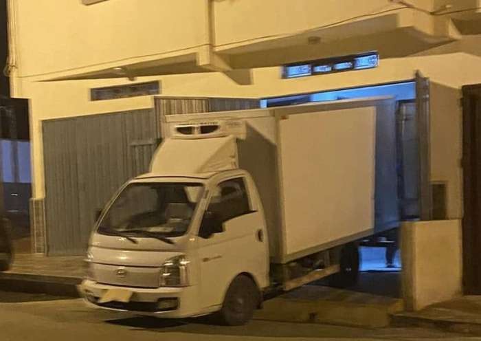 العدالة والتنمية يطالب بفتح تحقيق في استغلال الوسائل العمومية لتوزيع المساعدات.