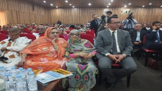 السمارة تحتضن يوما دراسيا حول النموذج الإسباني في الحكم الذاتي دعما للرؤية المغربية لحل النزاع الإقليمي