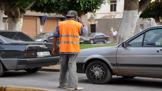 جماعة البيضاء تلزم “الكارديانات” بضمان سلامة السيارات وحمايتها من السرقة