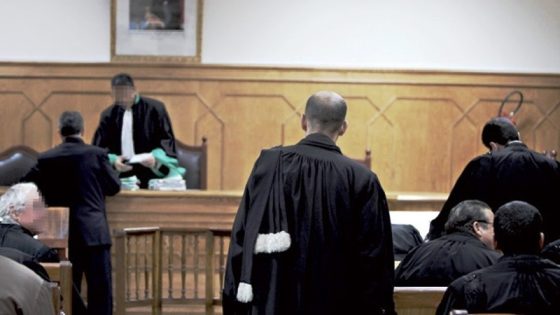 وثائق مشبوهة ومبالغ مالية تقود إلى توقيف “محام مزور” في فاس…