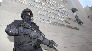 توقيف عنصر متطرف يتبنى الفكر المتشدد لتنظيم “داعش” الإرهابي بمدينة تاوريرت…