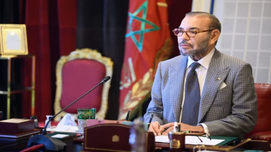 جلالة الملك يبعث برقية تهنئة إلى عاهل السويد بمناسبة العيد الوطني
