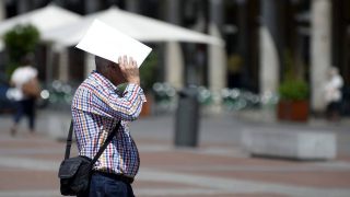 موجة حرّ مرفوقة بالشرقي تجتاح المغرب هذا الأسبوع ودرجات الحرارة تصل إلى 46°