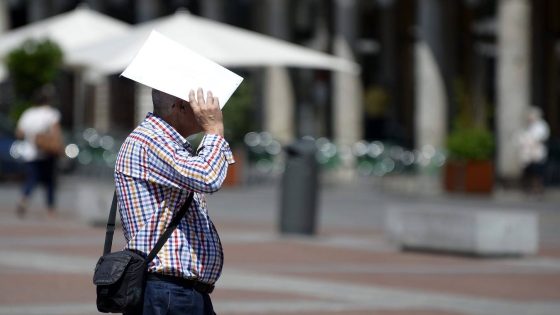 موجة حرّ مرفوقة بالشرقي تجتاح المغرب هذا الأسبوع ودرجات الحرارة تصل إلى 46°