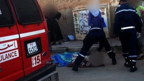 جلسة سُكْر تتحول إلى مأساة دامية بتنكرفا… شاب يفارق الحياة بعد شجار مميت!