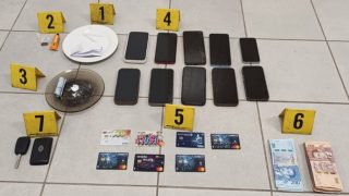 توقيف سبعة أشخاص من بينهم سيدتان، للاشتباه في تورطهم في قضية تتعلق بالنصب والاحتيال والمس بأنظمة المعالجة الآلية للمعطيات البنكية