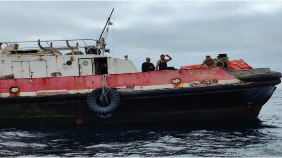 السلطات المغربية تنقذ ربان قارب عالق قبالة سواحل الداخلة