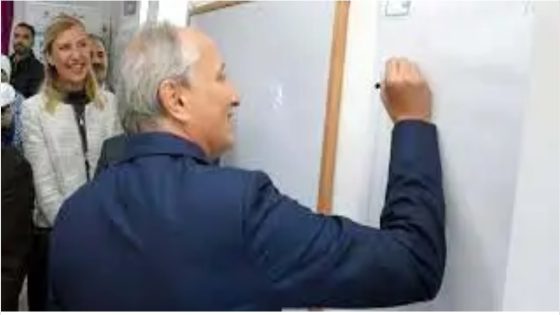 الوزير يعطي انطلاق الموسم الدراسي 2025-2026 وسط إجراءات لتعزيز البنية التحتية التربوية