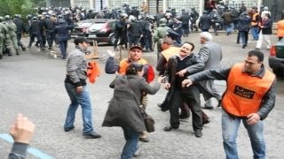 النقابة الوطنية للصحافة المغربية تتابع تعامل القوات العمومية مع الصحافيين أثناء التظاهرات