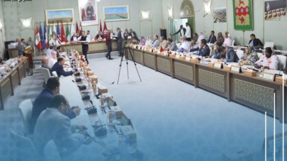 مجلس جماعة العيون يصادق على فسخ عقد الشراكة مع شركة “أوزون” في دورة استثنائية