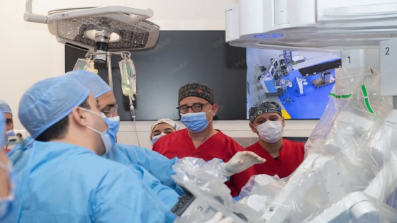جراحة روبوتية: المستشفى العسكري محمد الخامس يجري بنجاح أربع تدخلات جراحية دقيقة لاستئصال أورام في الكلي والبروستات