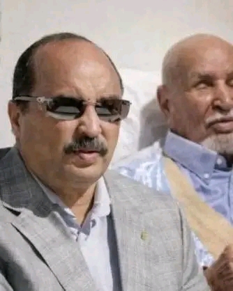 وفاة والد الرئيس الموريتاني السابق محمد ولد عبد العزيز.