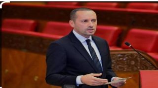 وزير الصحة يوضح خلفيات مشروع دمج “كنوبس” في الصندوق الوطني للضمان الاجتماعي.