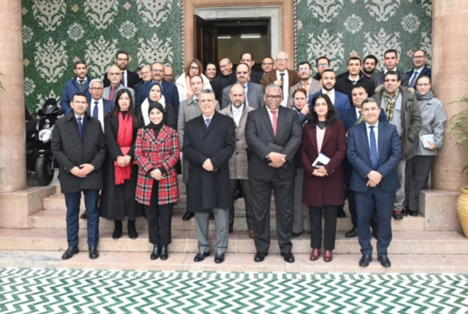 وزير العدل يشرف على إطلاق عملية توزيع الدراجات النارية على أعوان التبليغ والتنفيذ.