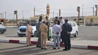 السمارة.. حملة رقابية مكثفة على النقل العمومي تزامناً مع ارتفاع وتيرة السفر الصيفي.
