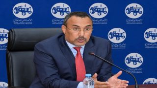 الخطاط ينجا يقترب من الأصالة والمعاصرة.. وتساؤلات حول انعكاسات الخطوة على موازين القوى بجهة الداخلة.