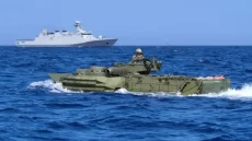 مناورات بحرية مغربية ـ بريطانية لتعزيز التعاون في مجالي الغوص والإنقاذ البحري.