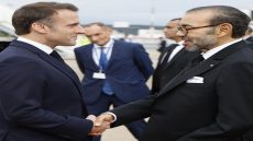 الملك محمد السادس يعزي الرئيس الفرنسي إثر حادث تحطم الطائرة بتومبلين.