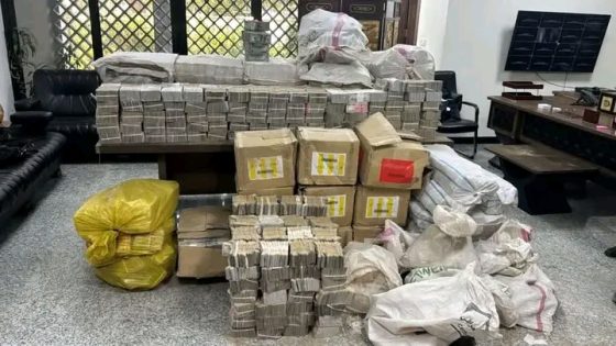 العراق.. العثور على مليارات الدنانير مدفونة داخل مزرعة في قضية فساد تهز الرأي العام.