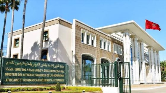المغرب يدين الهجمات التي استهدفت منشآت نفطية بالسعودية ويؤكد تضامنه الكامل مع المملكة.