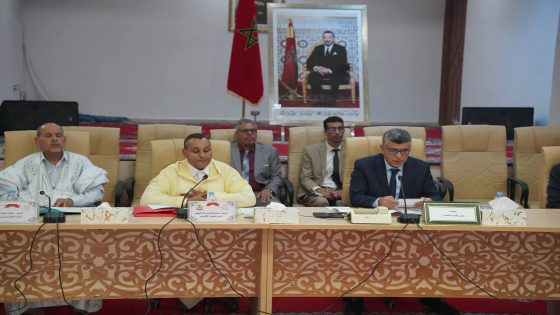المجلس الإقليمي للسمارة يصادق بالإجماع على جميع نقاط دورة شتنبر 2026